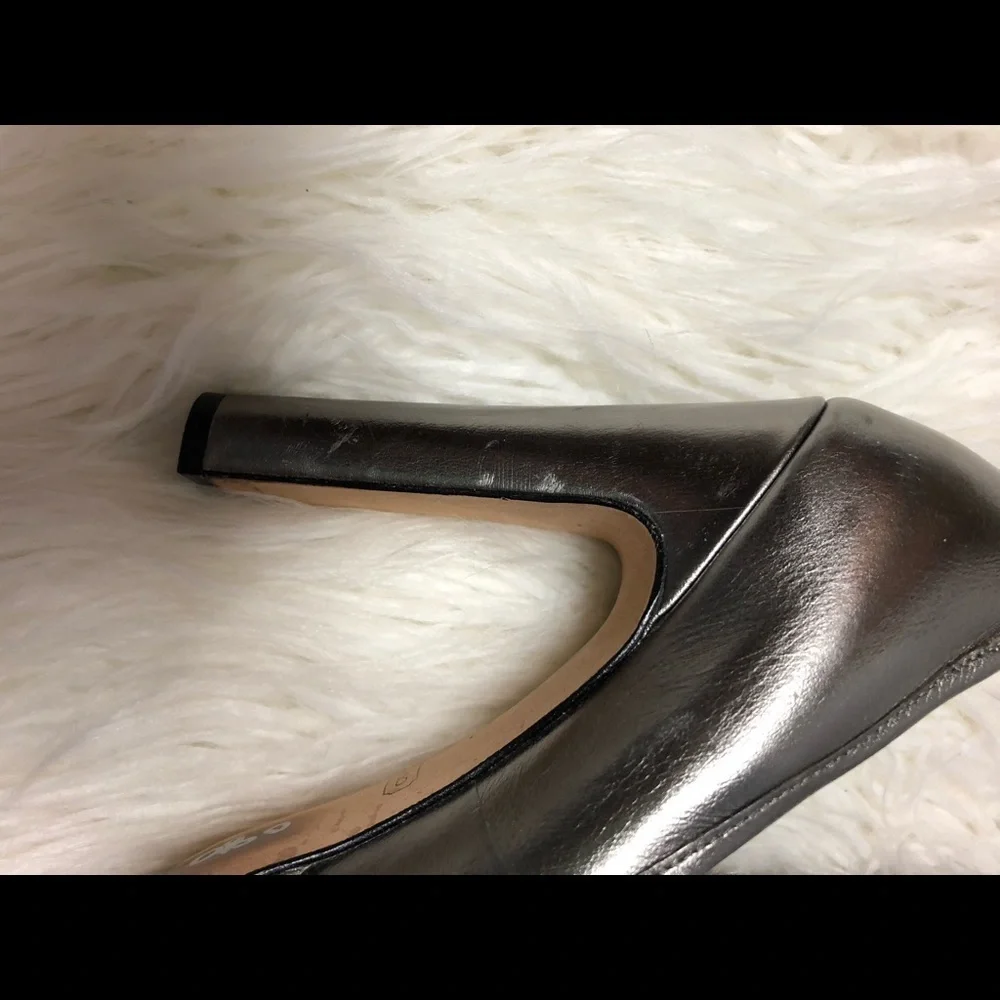 🎉HP🎉GORGEOUS COACH BREANA PLATFORM PEEPTOE HEELS/SHOES